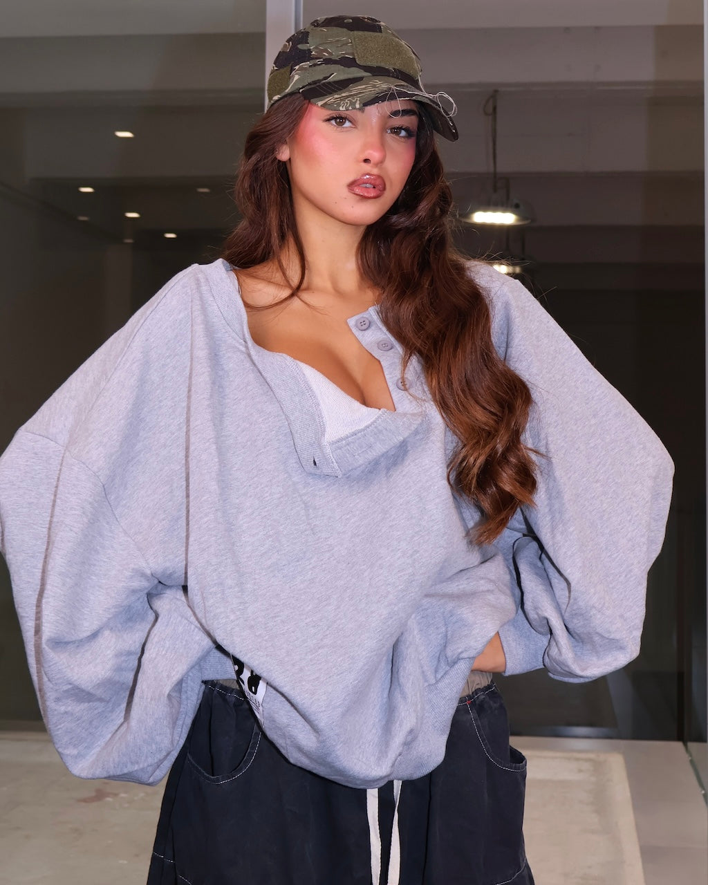 FELPA ONE SHOULDER